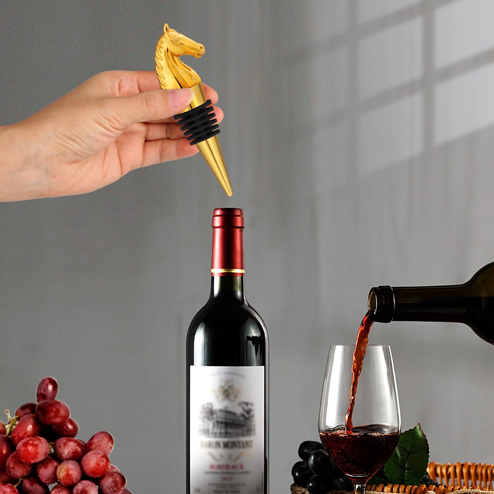Luxury Horse Head Wine Bottle Stopper – Zinc Alloy Wine Saver Gift